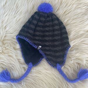 The North Face Fuzzy Earflap Beanie Girls' Fleece Lining Gray & Purple Casual